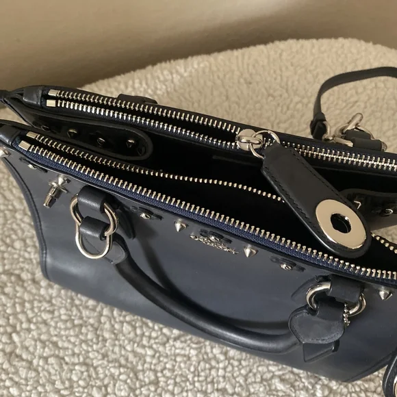 Crosby Carryall With Floral Rivets Coach Navy Blue - Picture 6 of 14